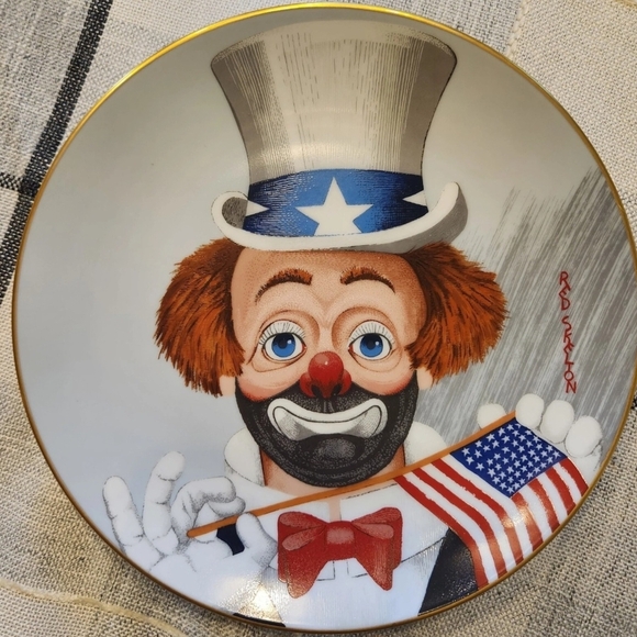 Red Skelton Colectible Clown Decrotive Plate Set. - Picture 3 of 5